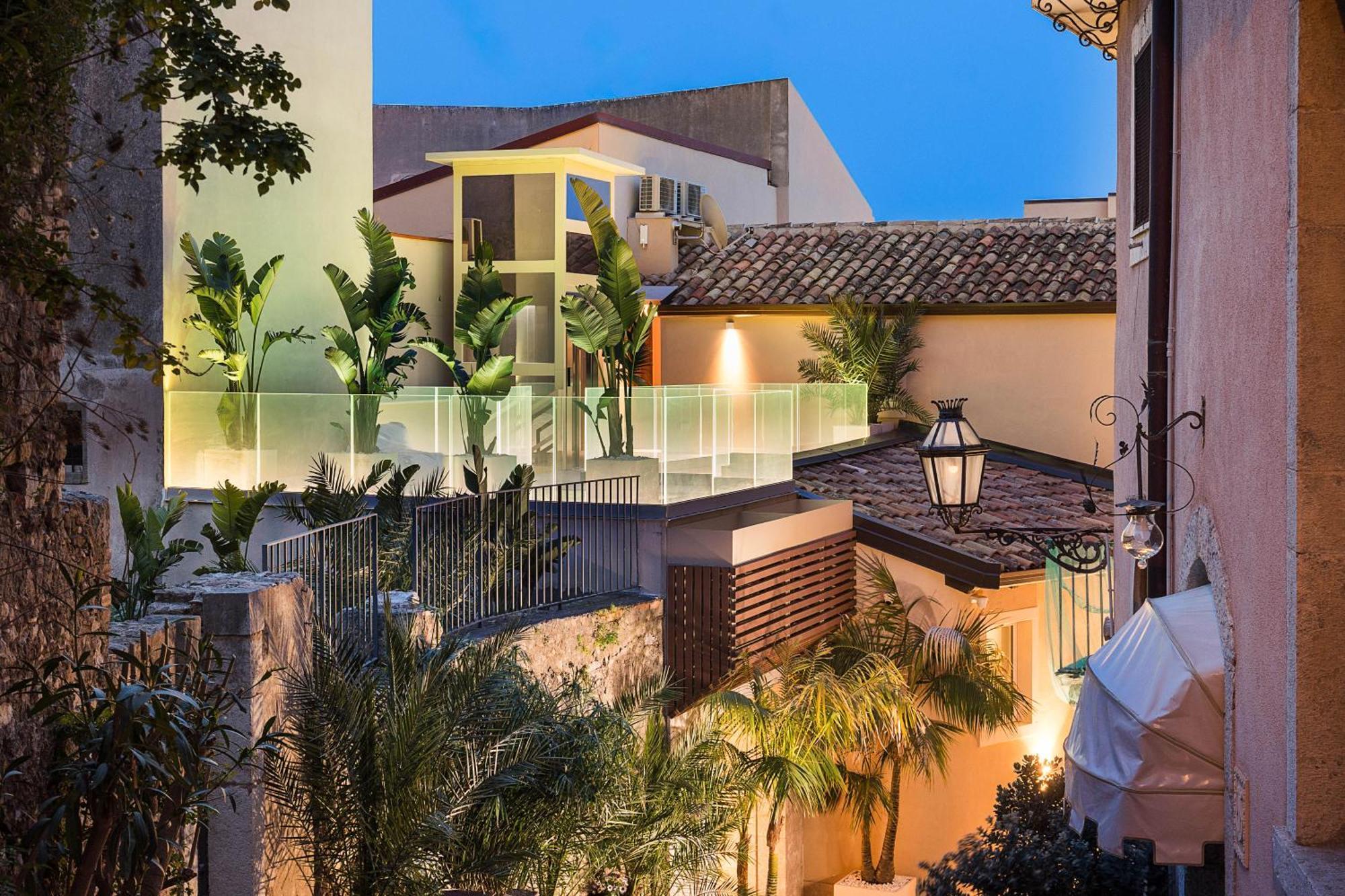 Taormina Infinity Suites Экстерьер фото
