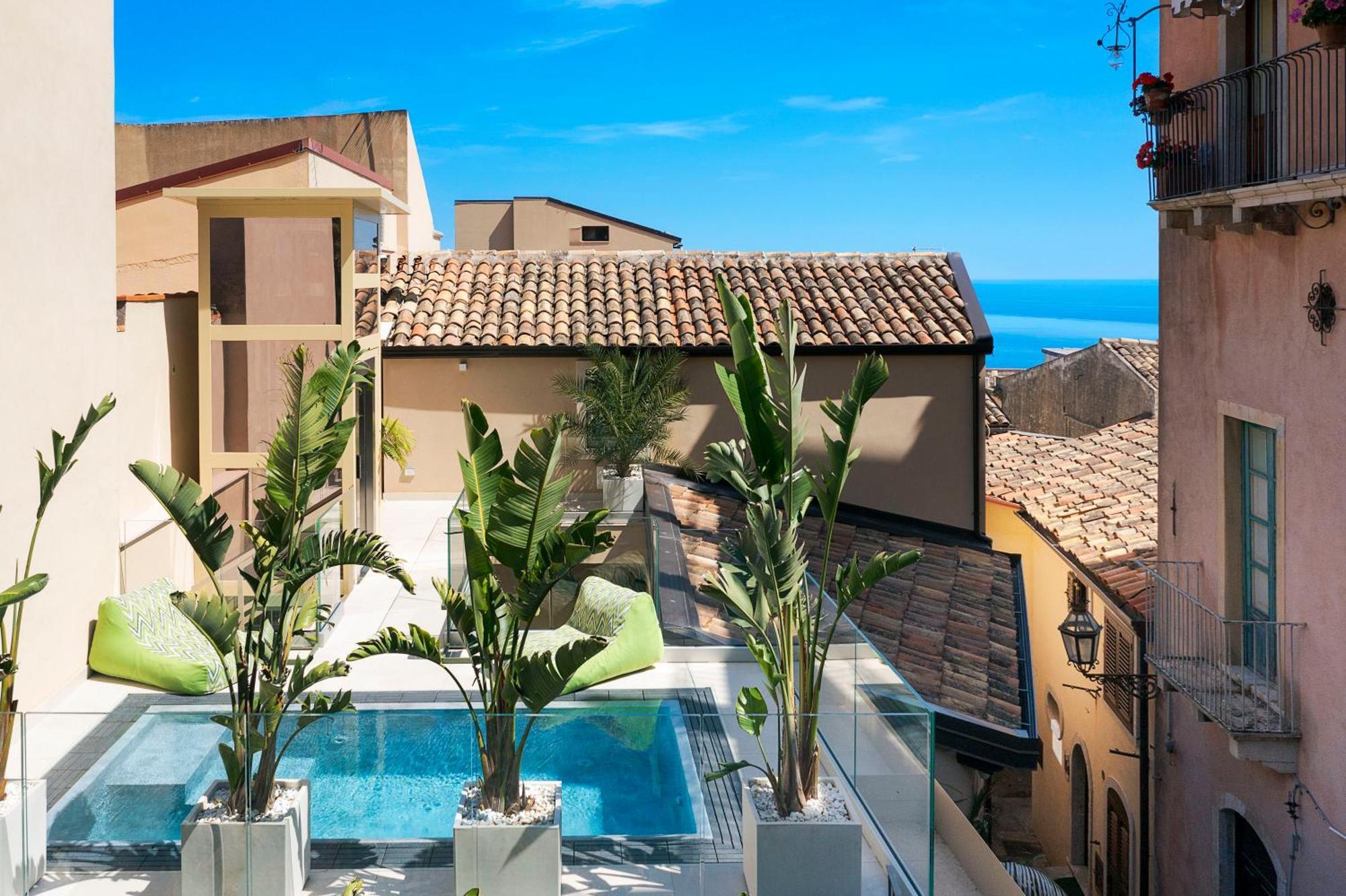 Taormina Infinity Suites Экстерьер фото